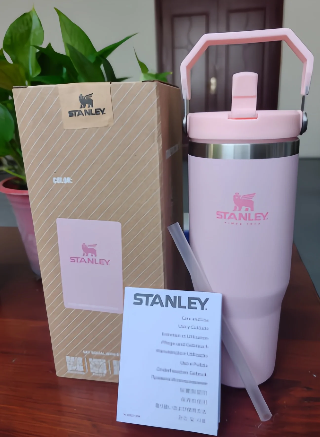 Premium Stainless Steel Vacuum Insulated Tumbler with Straw and Flip Lid for Travel and Office (30oz) y1jyr