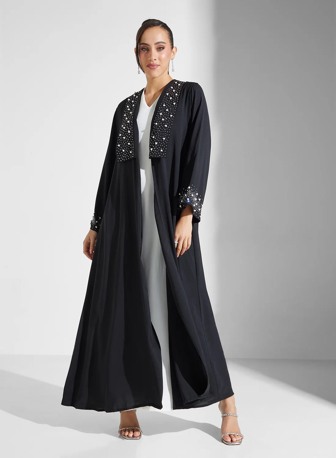 Khizana Embellished Abaya Premium Elegant Long-Sleeve Kaftan for Women (Black, Free Size) t4fp7