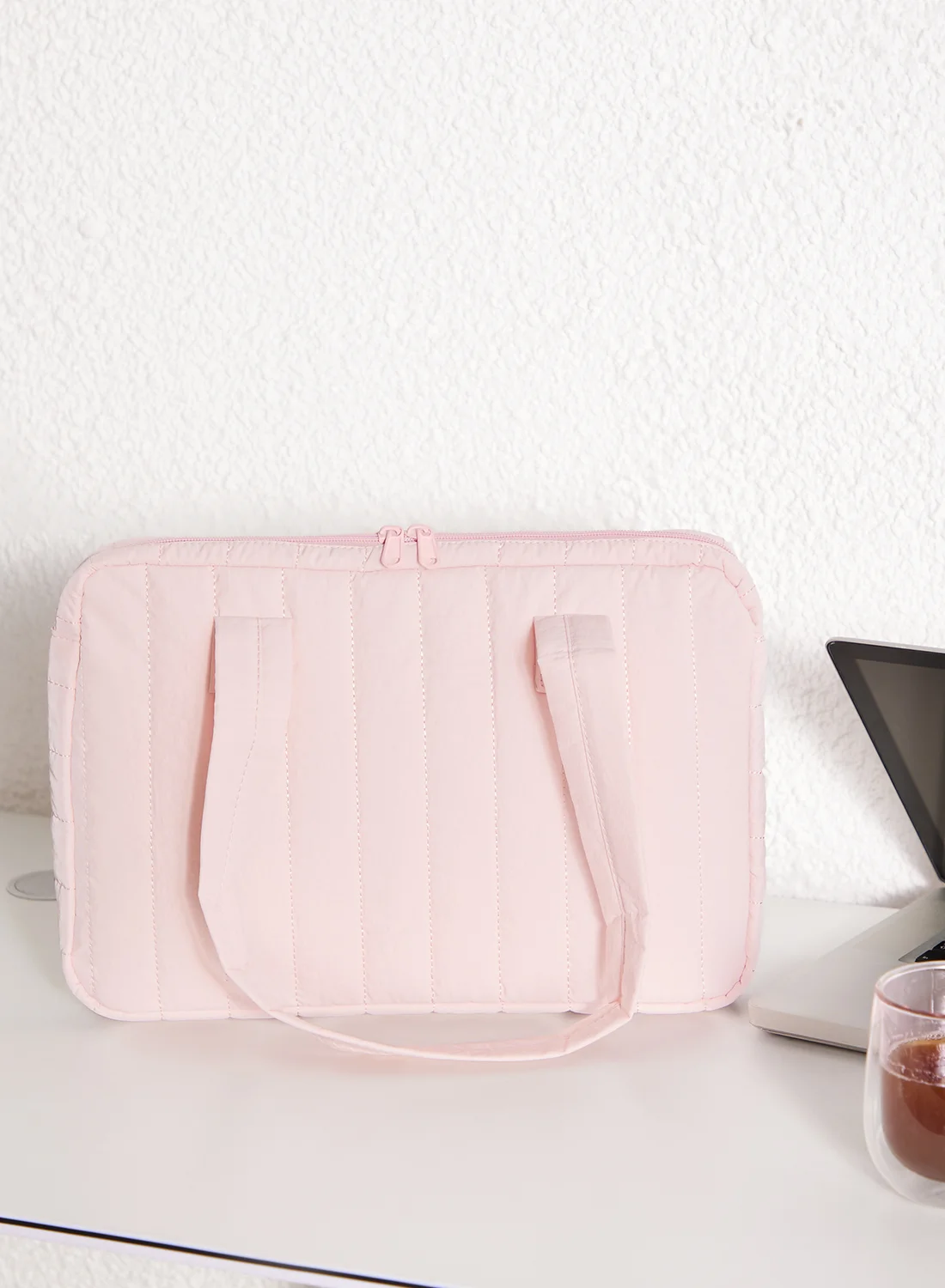 Ginger Quilted Laptop Bag Premium Protective Carrying Case with Adjustable Shoulder Strap (Fits up to 15-inch Laptops) qkd97