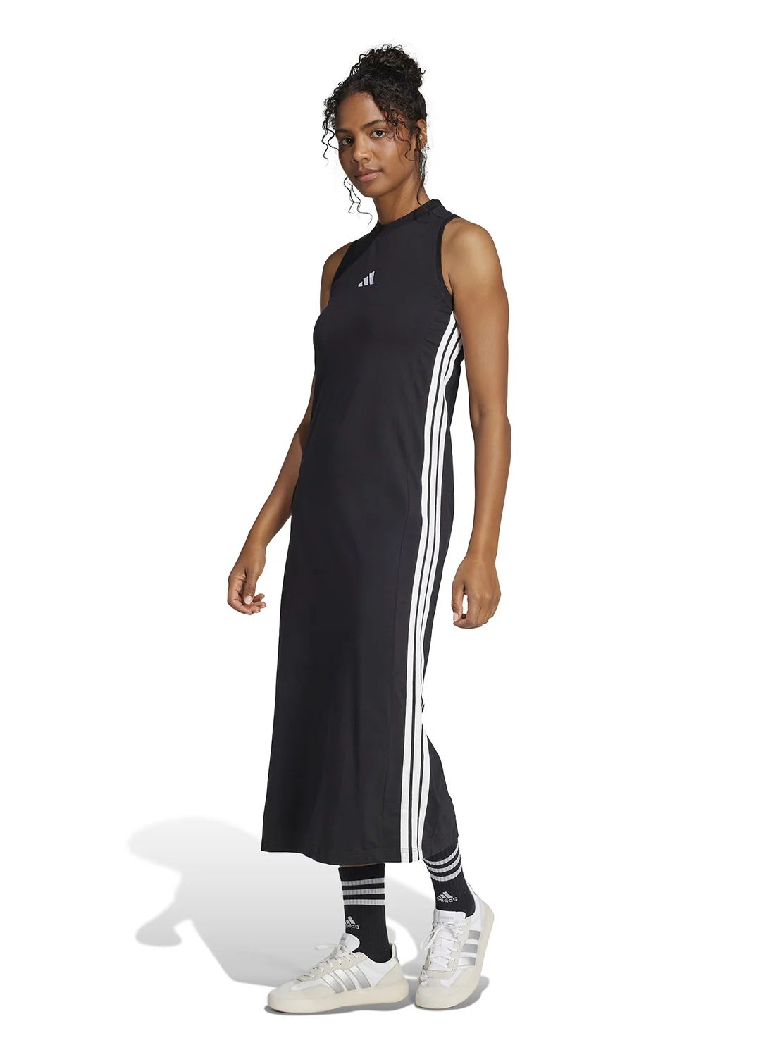 Sport Essential Racerback Dress with Side Stripe Detail (Women, Black, Medium) i6kxv