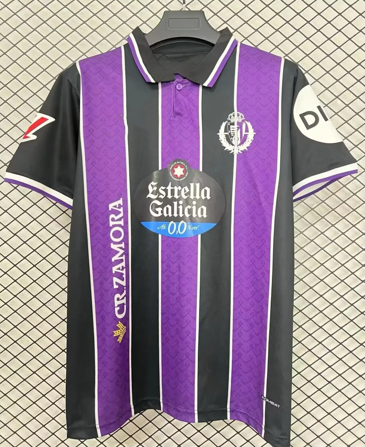 Vintage Football Jersey Retro Soccer Shirt Classic Team Edition Apparel (Unisex, Adult) 6noyd