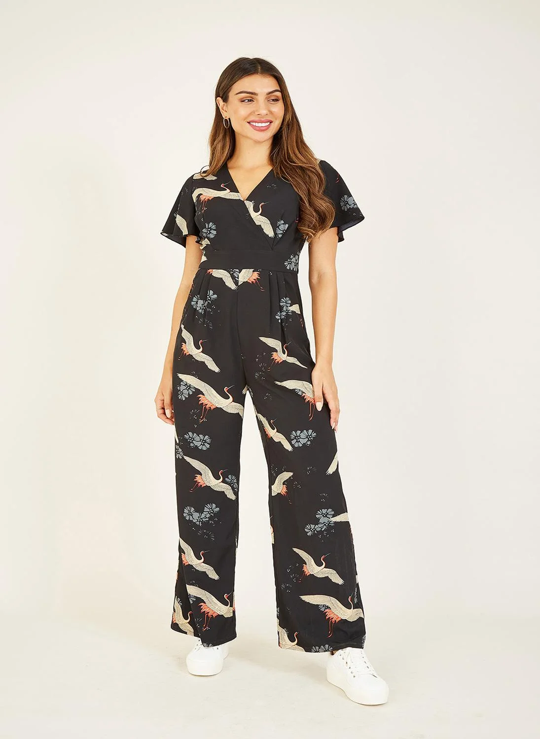 Yumi Crane Print Angel Sleeve Jumpsuit Elegant Wide Leg Romper for Women (Black, One Size) 7pox3