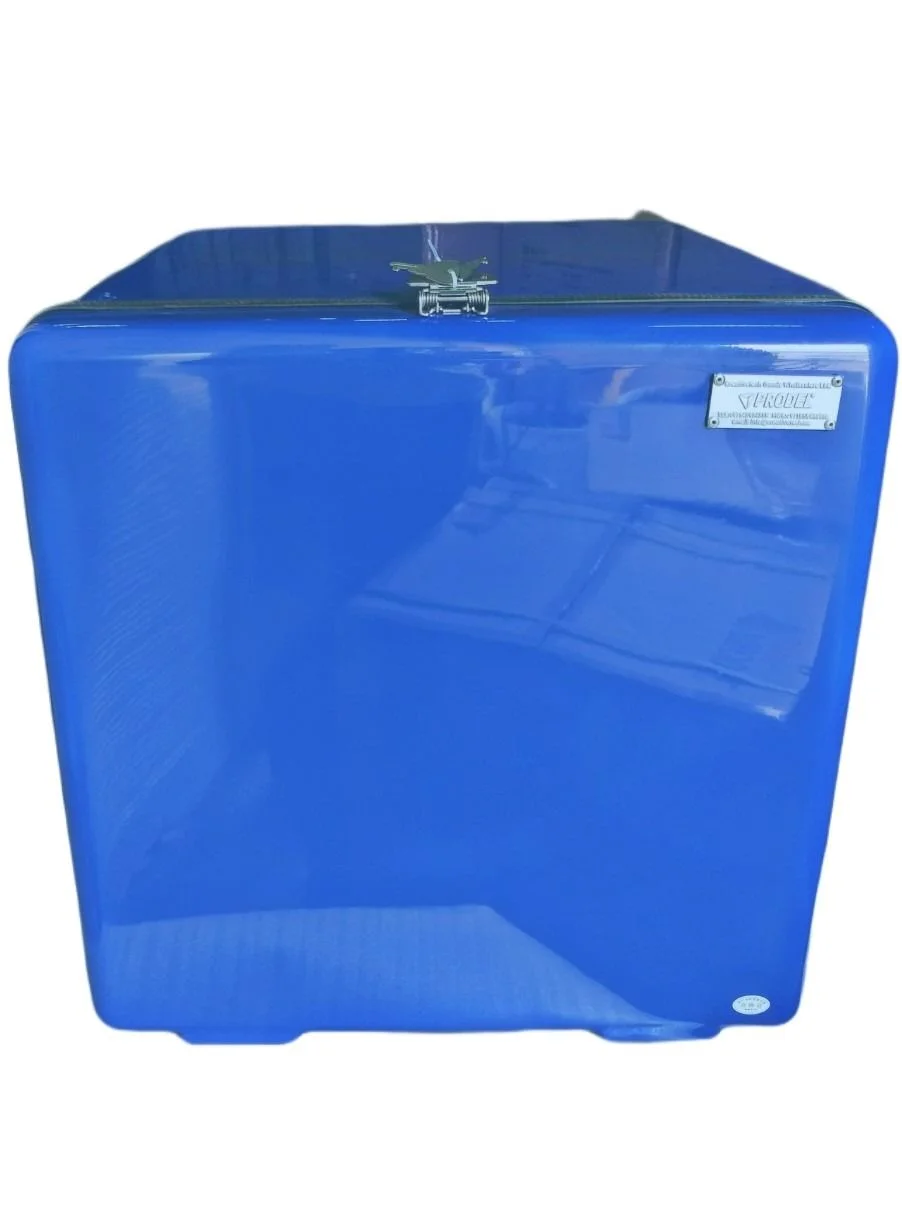 Prodel Motor Bike Delivery Box with Integrated Brake Light (Fiberglass, 50x50x50 cm) myjkf