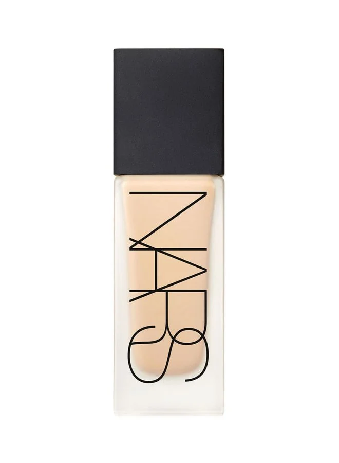 Premium Luminous Weightless Liquid Foundation (Santa Fe Medium 2, 30 mL) qndqh