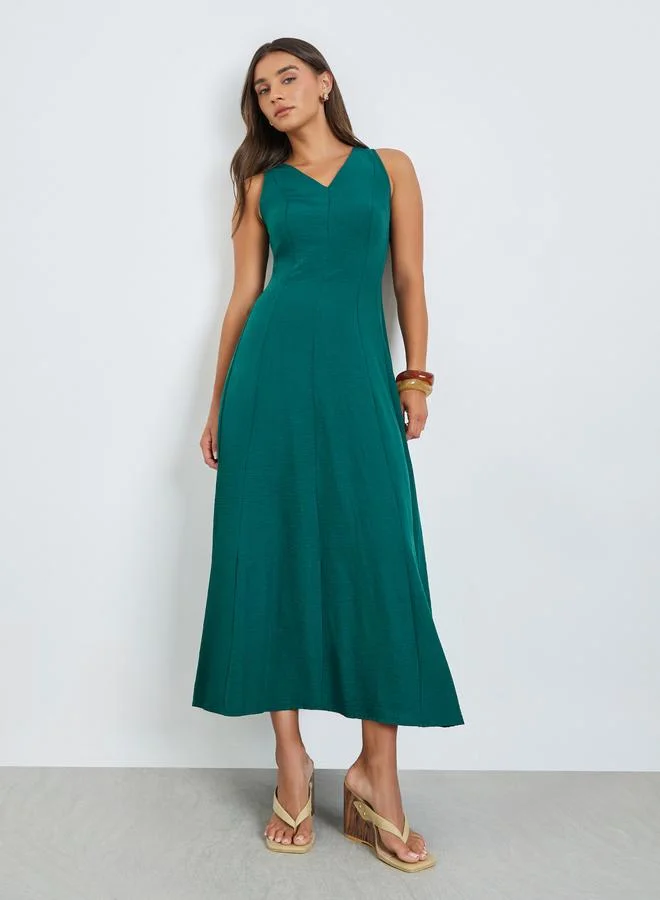 Styli Sleeveless A-Line Maxi Dress with Side Pockets Premium Casual Wear for Women (Green, One Size) etnww