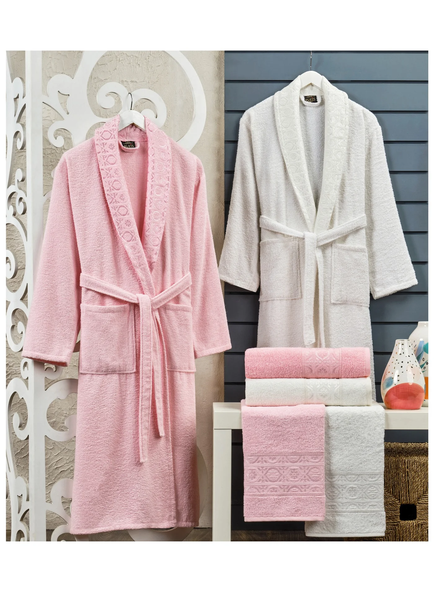 Villa Paris Turkish Terry Cotton Jacquard Bathrobe Set (6-Piece, Sky Pink/Off White, 420 GSM) Premium Family Bath Linen Collection 66fh9
