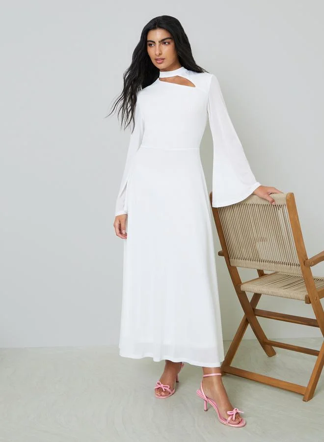 Styli Bell Sleeve Cut-Out A-Line Maxi Dress (White, One Size) nneyw