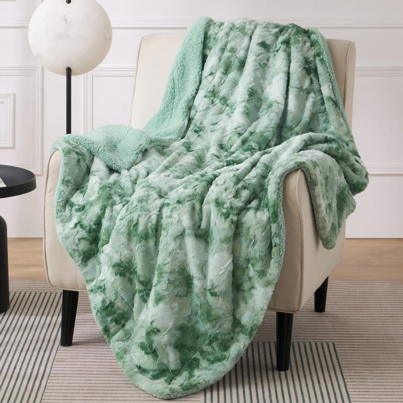 GentleSoft Sherpa Fluffy Blanket Premium Fleece Throw (Sage Green, 150 cm x 200 cm) - Cozy Faux Fur Bed and Sofa Decor 823b4