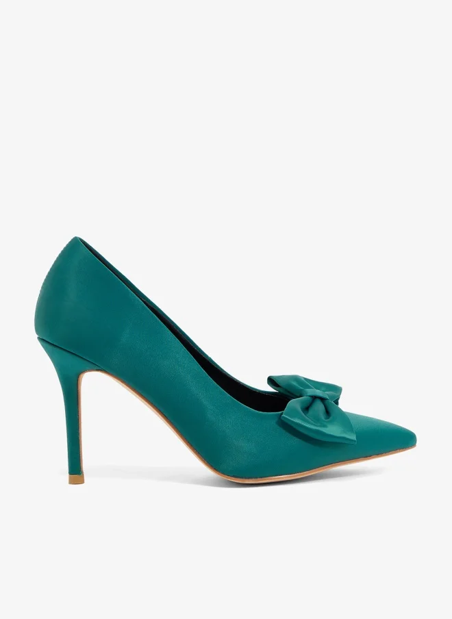 ELLA Satin Pointed Toe Stiletto Pumps with Bow Detail (Green, 38) u5equ