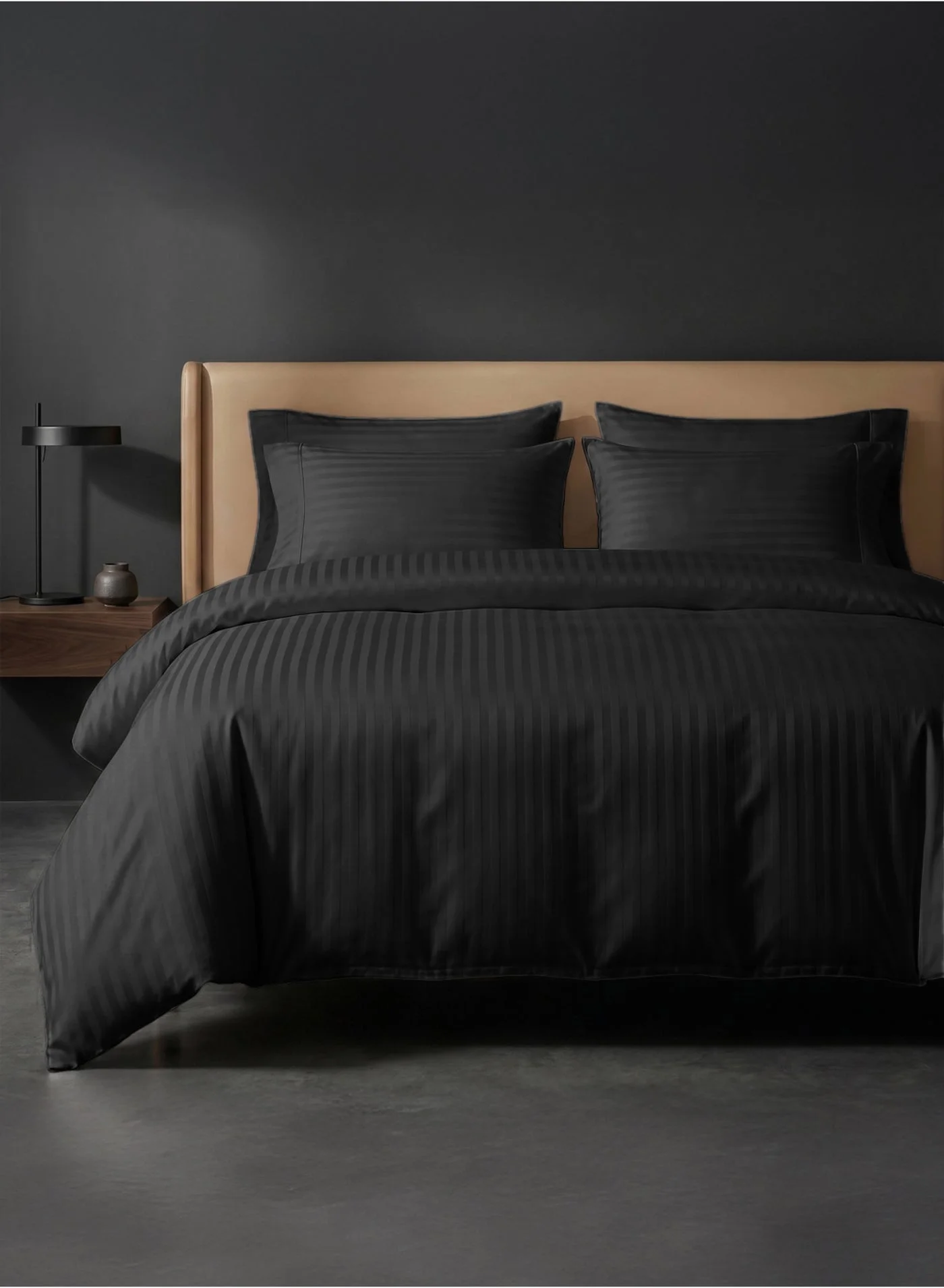 Good Sleep King Size Duvet Cover Set, Premium 6-Piece Bedding Collection with Deep-Pocket Fitted Sheet and 4 Pillowcases (Black Striped, 220x240 cm) g9zy2