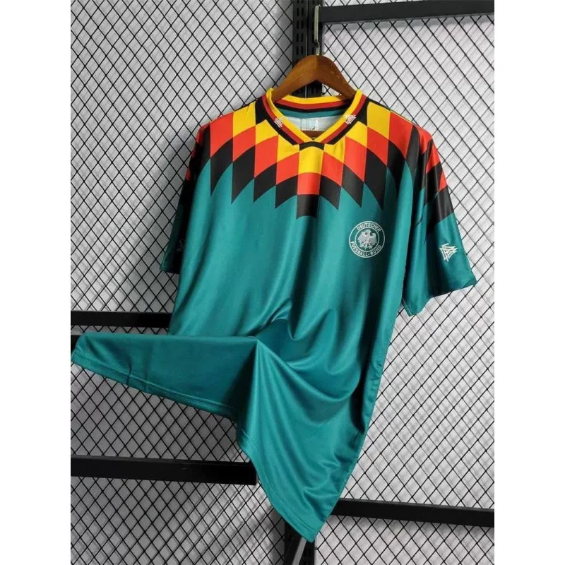 Vintage Classic Football Jersey Retro Team Uniform Premium Breathable Fabric For Men (Large) 9per5