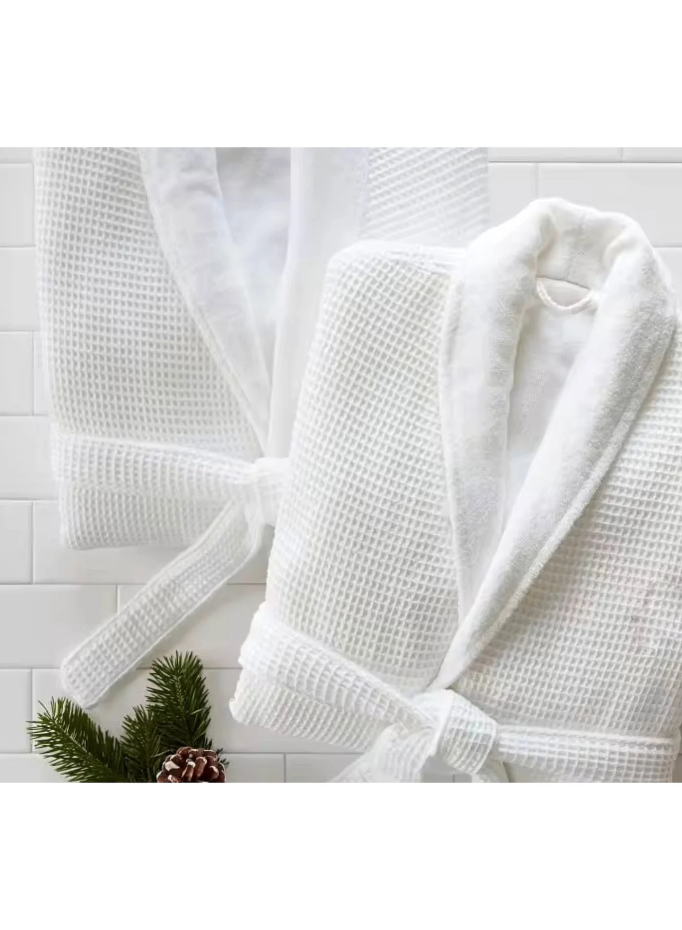 MAXQON Premium Cotton Waffle Bathrobe Double Layer Absorbent Unisex Robe for Men and Women (White, Adult One Size) u6c4d