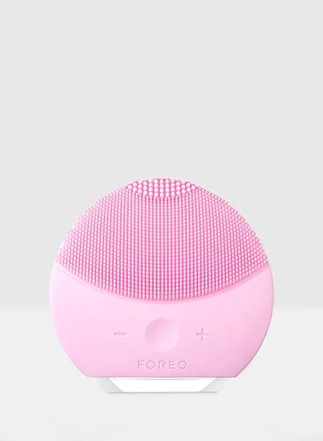 Premium Mini Facial Cleansing Brush Compact Exfoliating Tool (Pearl Pink, One Size) qq6y5