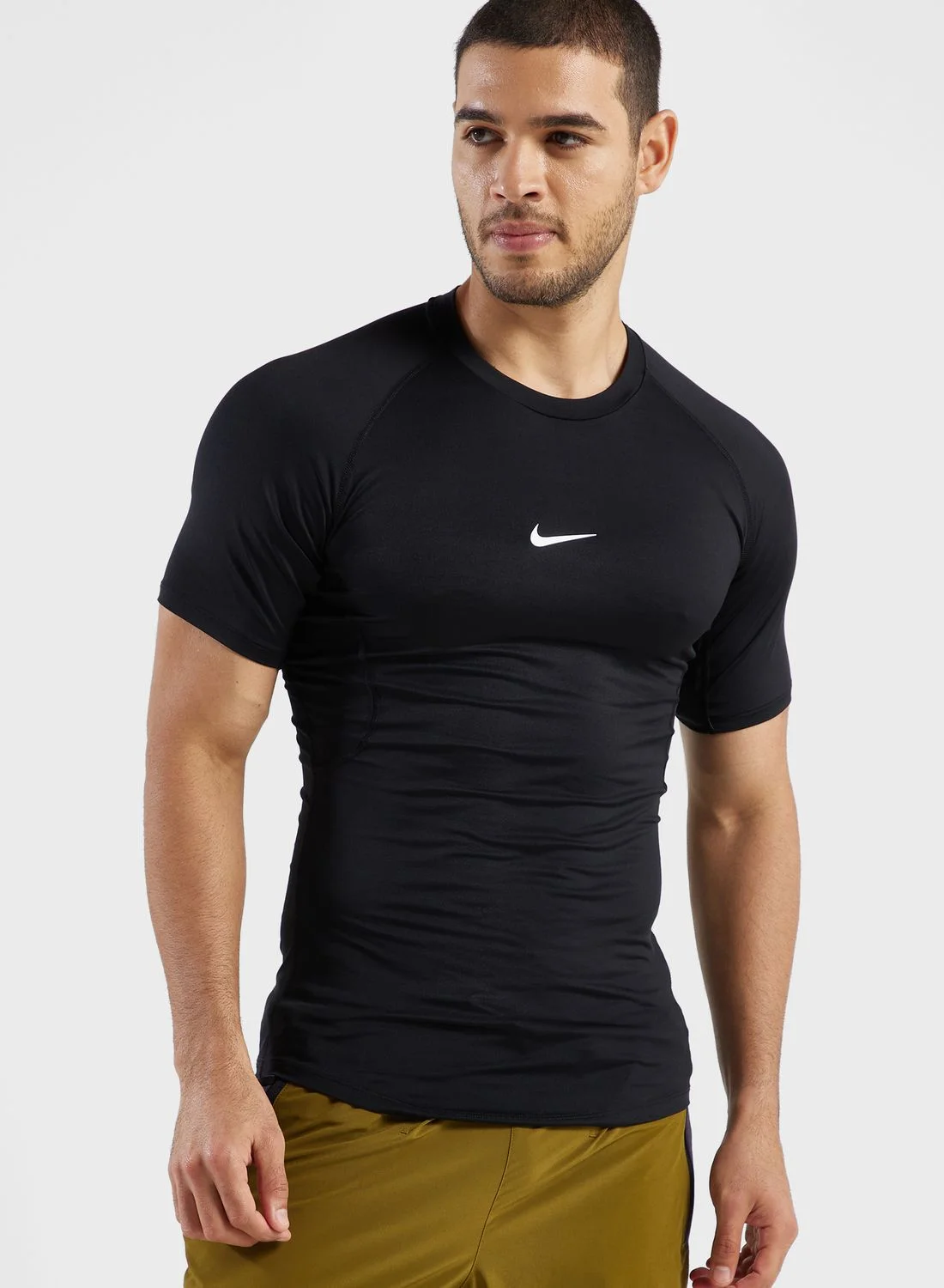 Athletic Compression Short Sleeve Training Top Premium Moisture-Wicking Base Layer (Black, Medium) 6ja2w