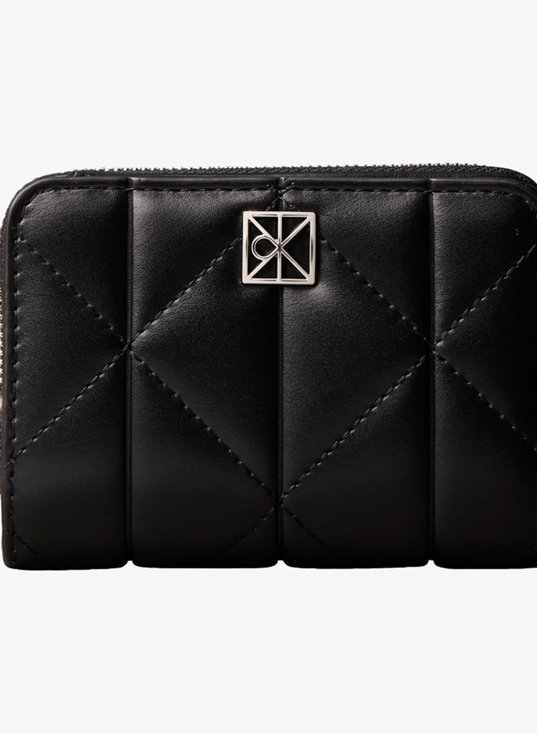 Premium Quilted Zip Around Flap Wallet Elegant Compact Organizer for Women (One Size) grb7r