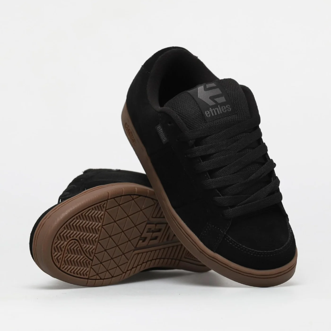 Premium Skateboarding Sneakers Classic Puffy Design Durable Footwear for Men (Black/Dark Grey, 10.5 US) 8fx0k