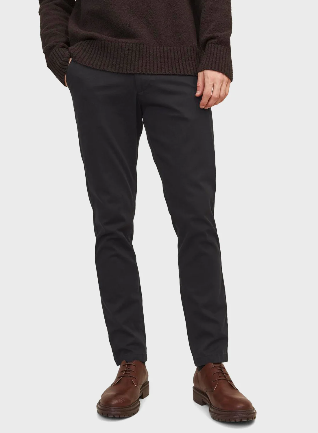 JACK & JONES Casual Slim Fit Pants Premium Cotton Blend Trousers for Men (Black, 32W x 32L) hxit7