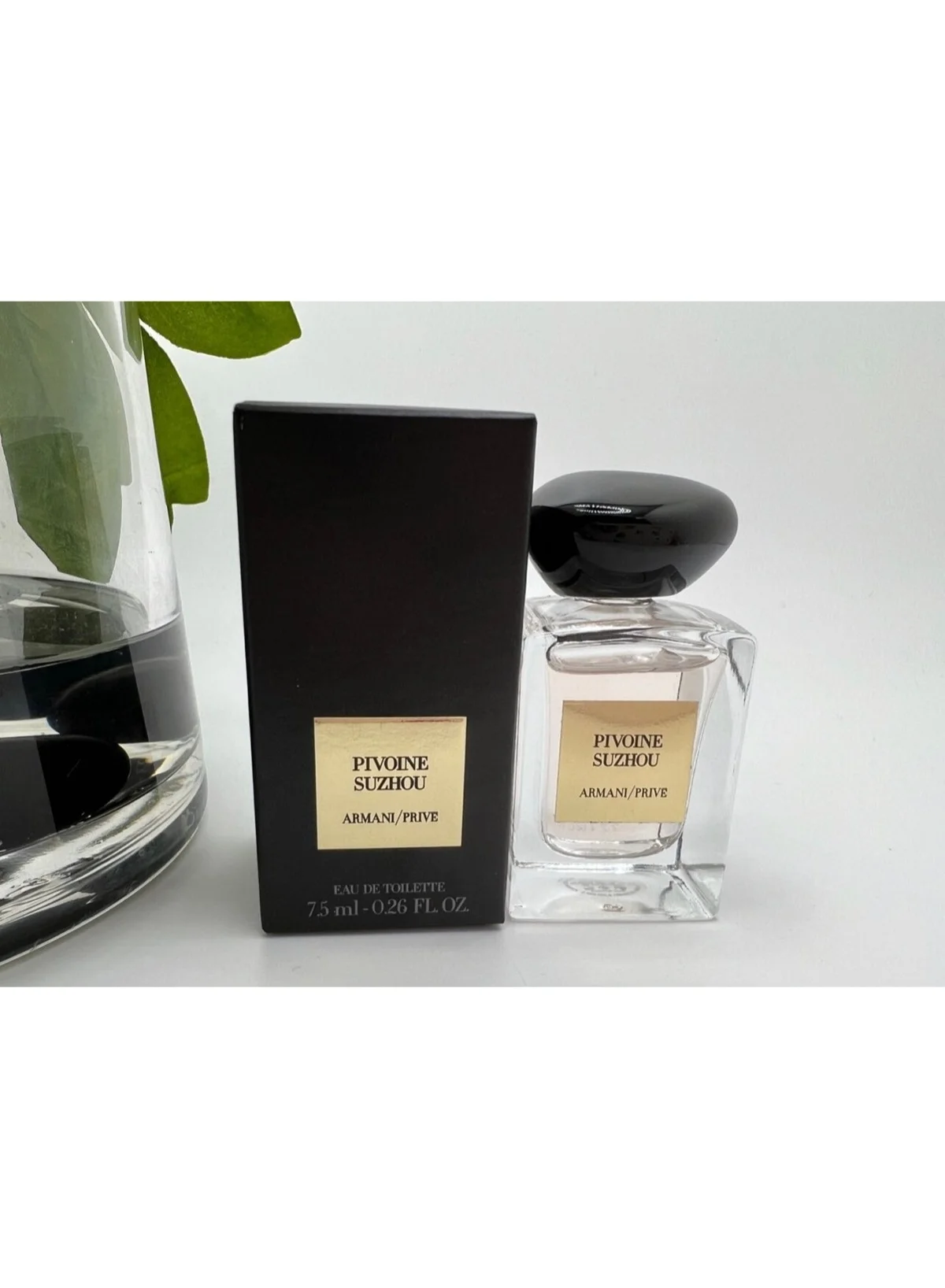 Premium Floral Eau de Toilette Fragrance for Women (7.5 mL) z8zp1