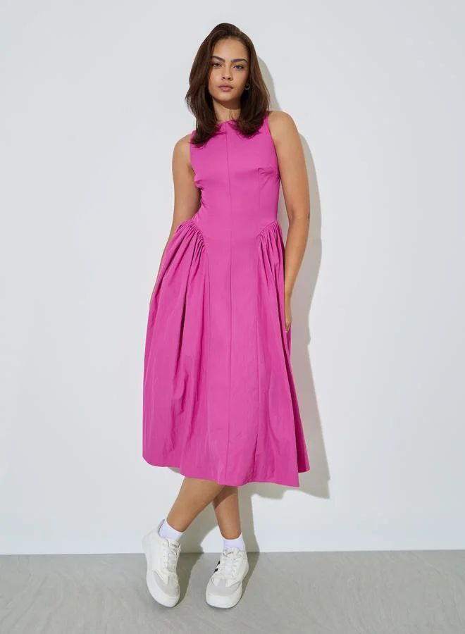 Styli Pink Sleeveless Midi Dress with Side Pleats Elegant Casual Wear for Women buwvf