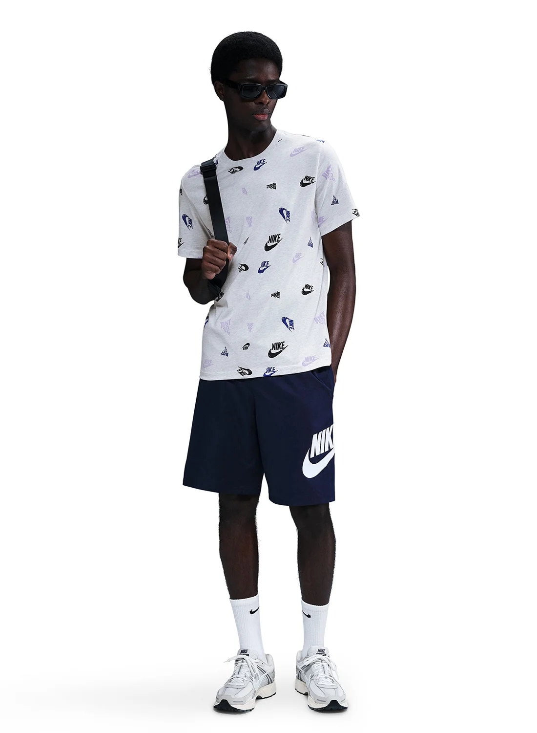 Athletic All-Over Printed T-Shirt Premium Breathable Fabric Casual Crew Neck (Unisex, Medium) 3o2gr