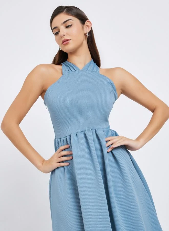 Styli Women Cross Back Maxi Dress Elegant Flowy Summer Gown (Light Blue, Medium) z4khx
