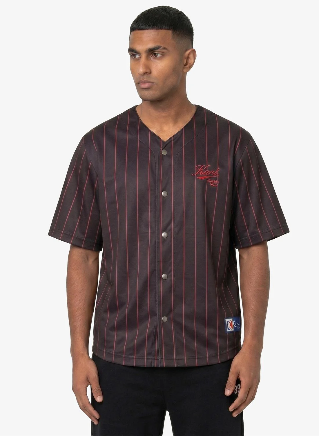 Premium Varsity Pinstripe Cropped Baseball Shirt (Women, Casual Streetwear) 3exvh