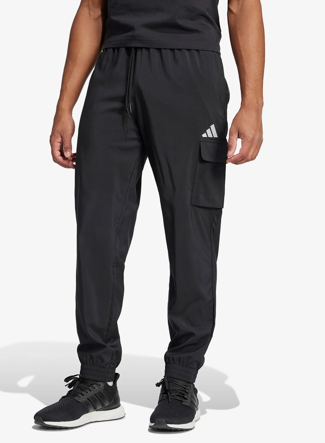 Sport Essential Cargo Pants with Small Logo Detail (Premium Cotton Blend, Unisex, Black, Medium) mmqpz