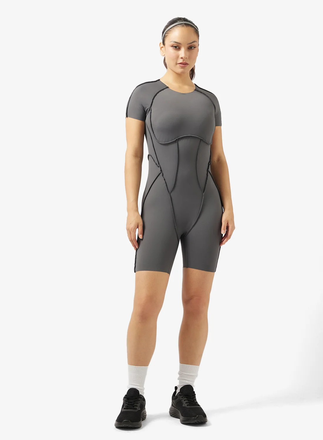FRWD Seamless Body Contouring Jumpsuit Premium Soft Touch Fabric (Women, One Size) jua7a