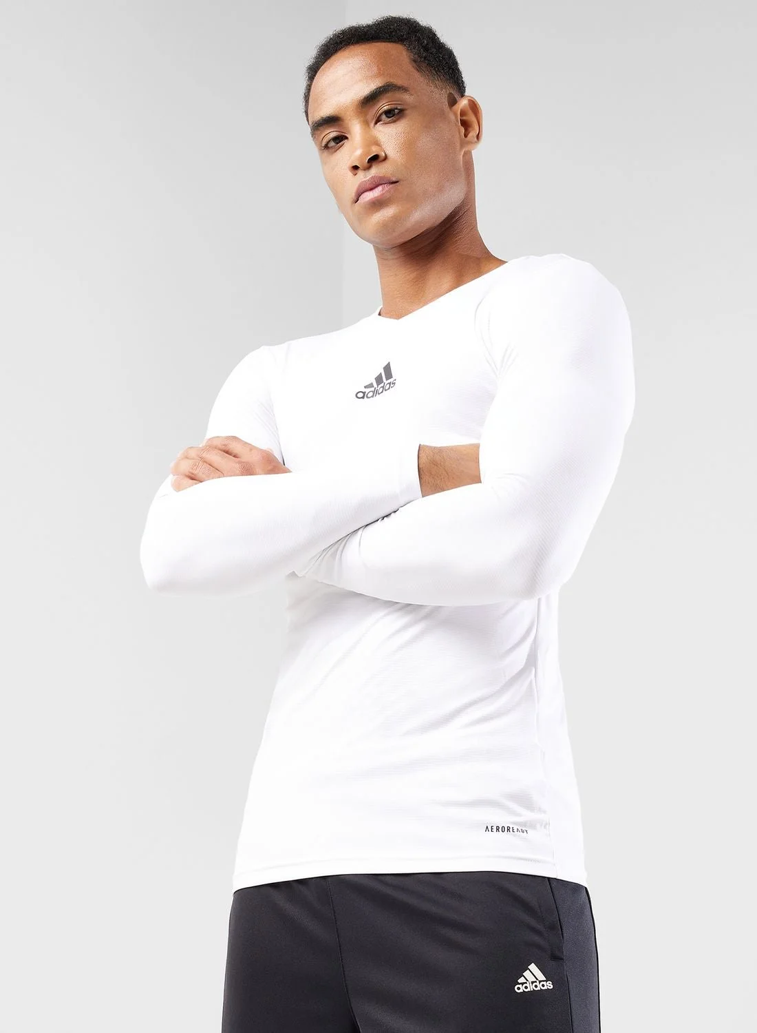 Sport Team Case T-Shirt Premium Cotton Crew Neck Casual Apparel for Men (Large) b49md
