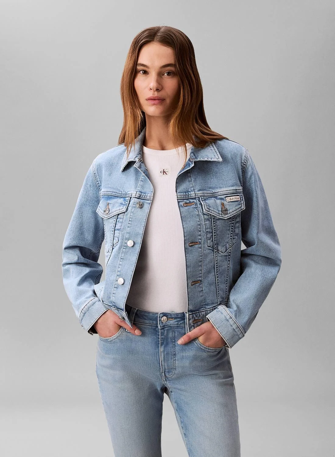 Premium Cropped Denim Trucker Jacket (Cotton Blend, Blue, Women's Size M) 74ld8