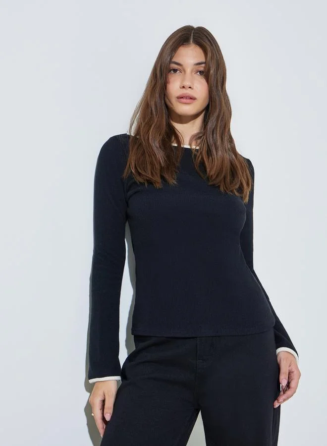 Styli Boat Neck Knit Top with Tipping Detail Premium Casual Wear for Women (Black, One Size) 85moh