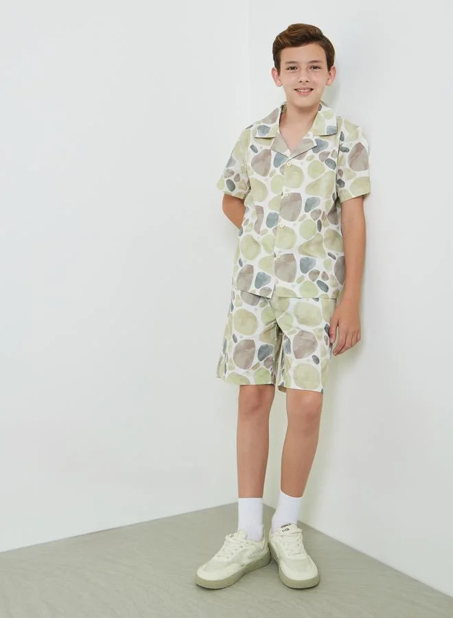 Styli Teen Boys All Over Print Viscose Blend Shirt Lightweight Casual Button-Down (Multicolor, Kids) am0kb
