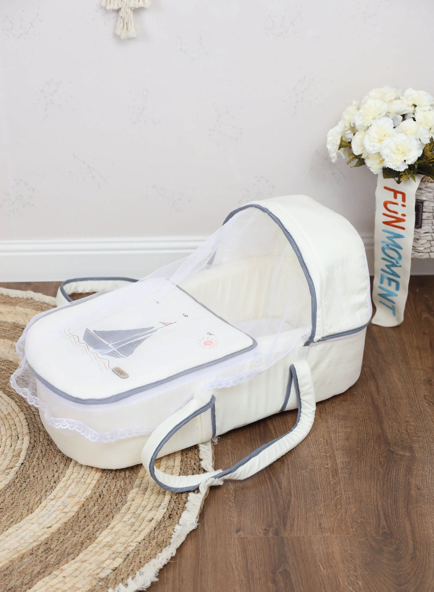 FUN MOMENT Portable Baby Cot with Thick Padded Seat Premium Foldable Travel Bed for Infants (Grey, 90cm x 50cm) uhnwl