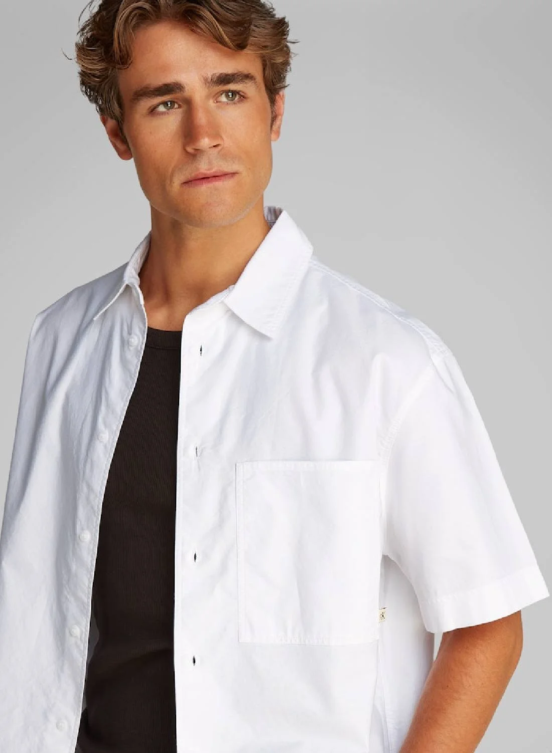 Premium Oxford Short Sleeve Shirt Breathable Cotton Casual Button-Down For Men (Size M) 7md12